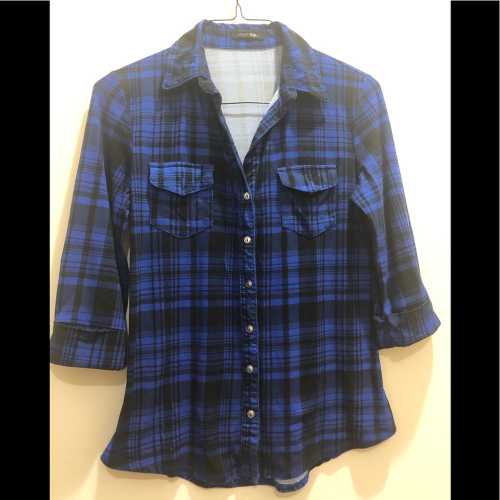 Blue and black plaid button down 3/4 sleeve blouse with collar. Size S